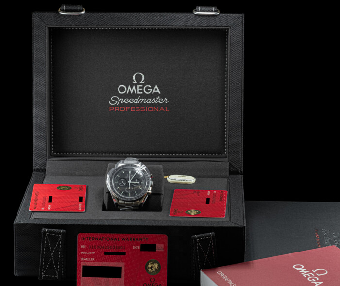 OMEGA SPEEDMASTER PROFESSIONAL MOONWATCH PLEXI 2024 NEW ITA - immagine 7