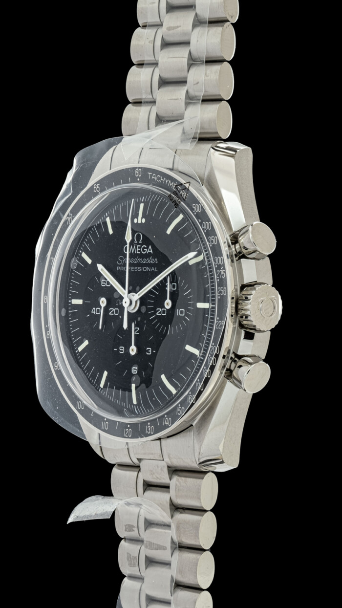 OMEGA SPEEDMASTER PROFESSIONAL MOONWATCH PLEXI 2024 NEW ITA - immagine 2