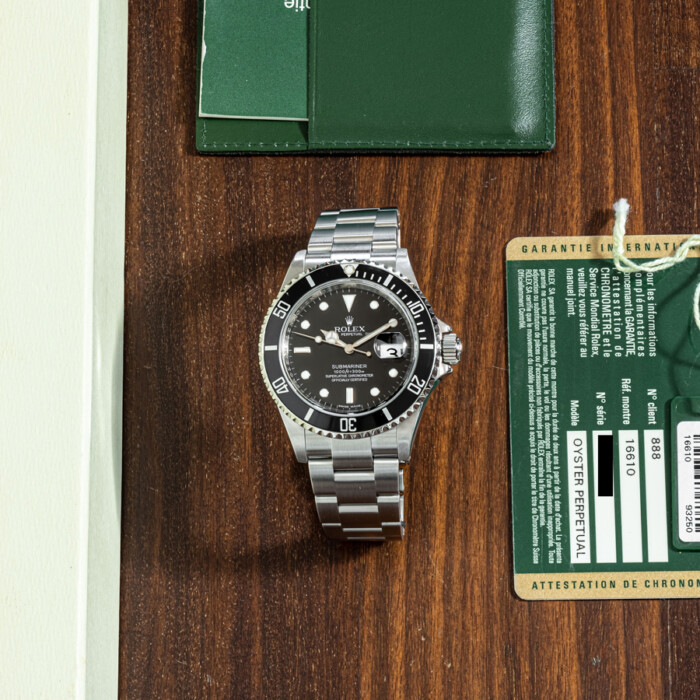 ROLEX SUBMARINER 16610