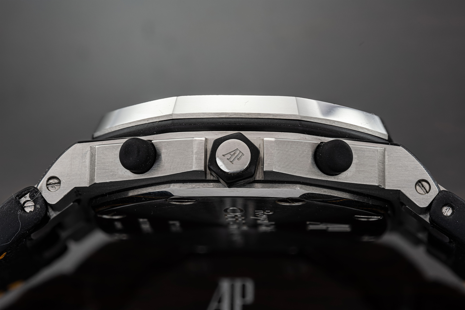 AUDEMARS PIGUET ROYAL OAK OFFSHORE 26170ST VULCANO FULL SET - immagine 5